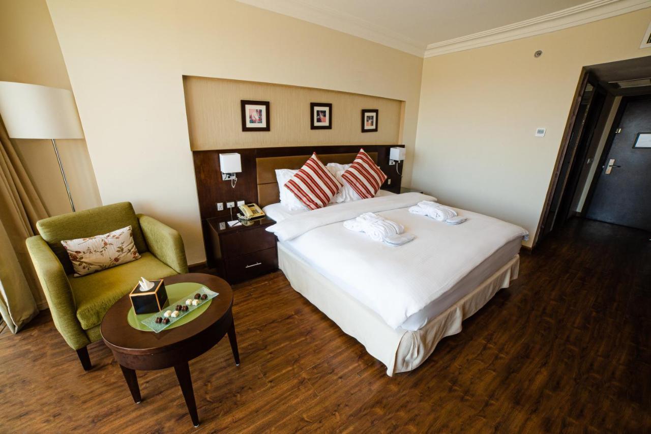 Oryx Hotel Aqaba Exterior photo A bedroom at the hotel
