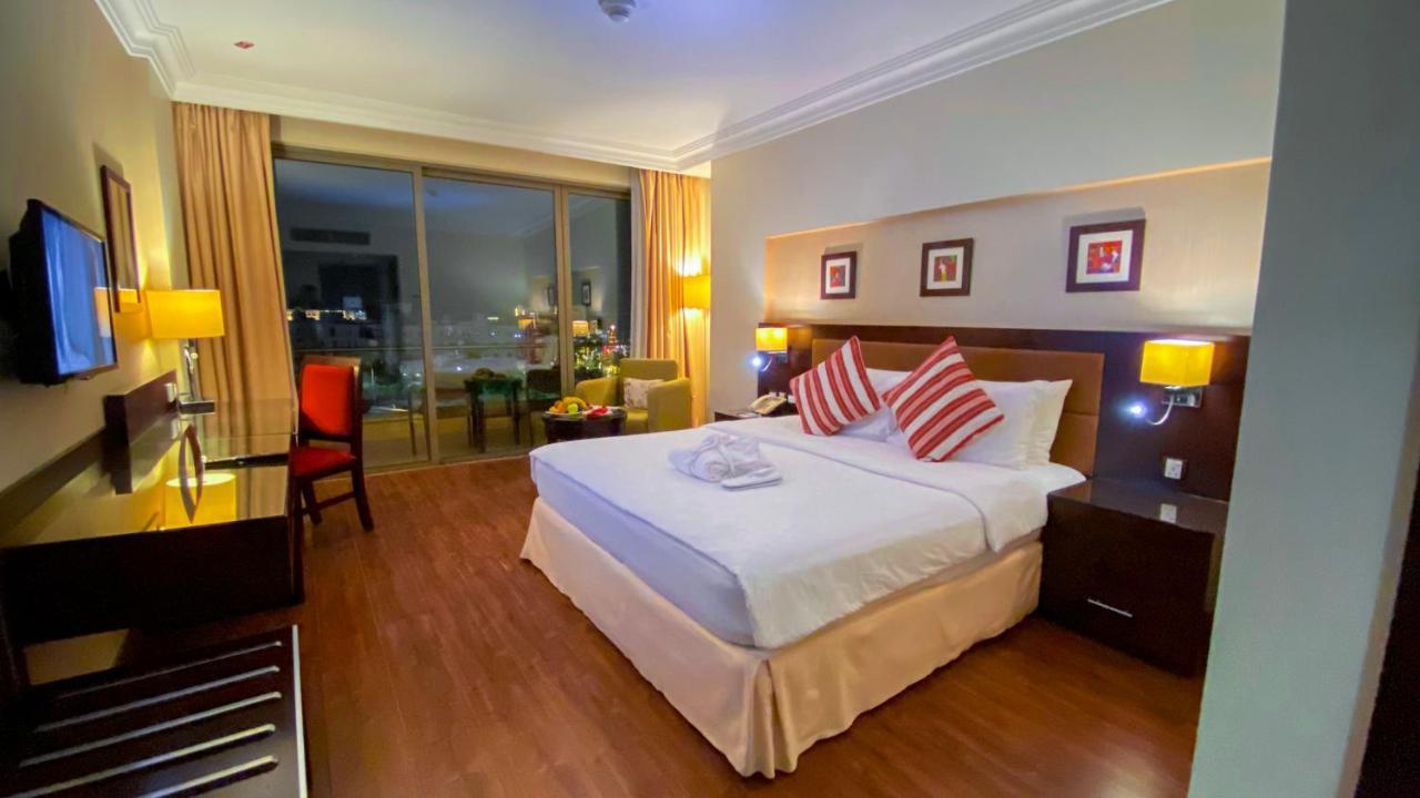 Oryx Hotel Aqaba Exterior photo A bedroom at the hotel
